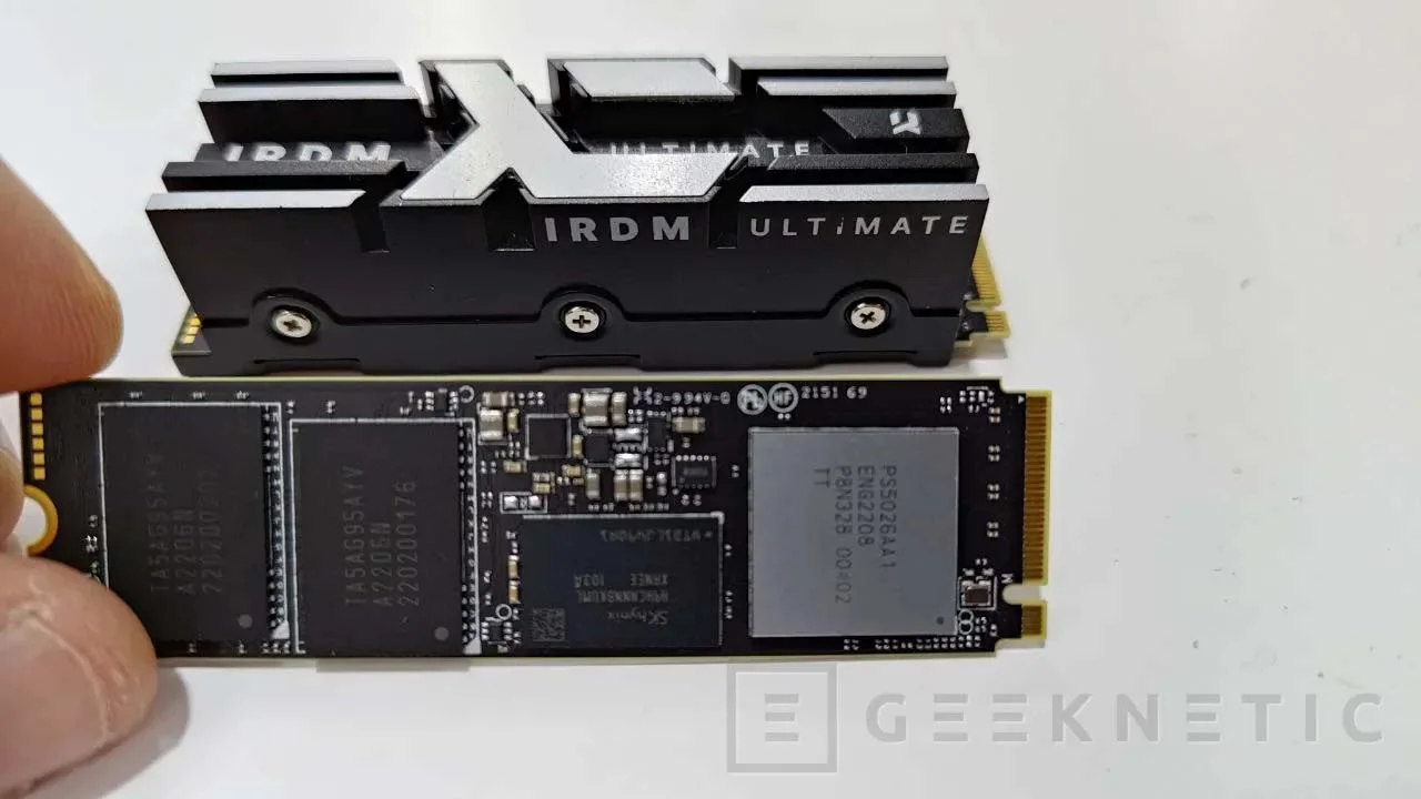 GOODRAM-IRDM-ULTIMATE-Gen5-M2-NVMe-SSD-3